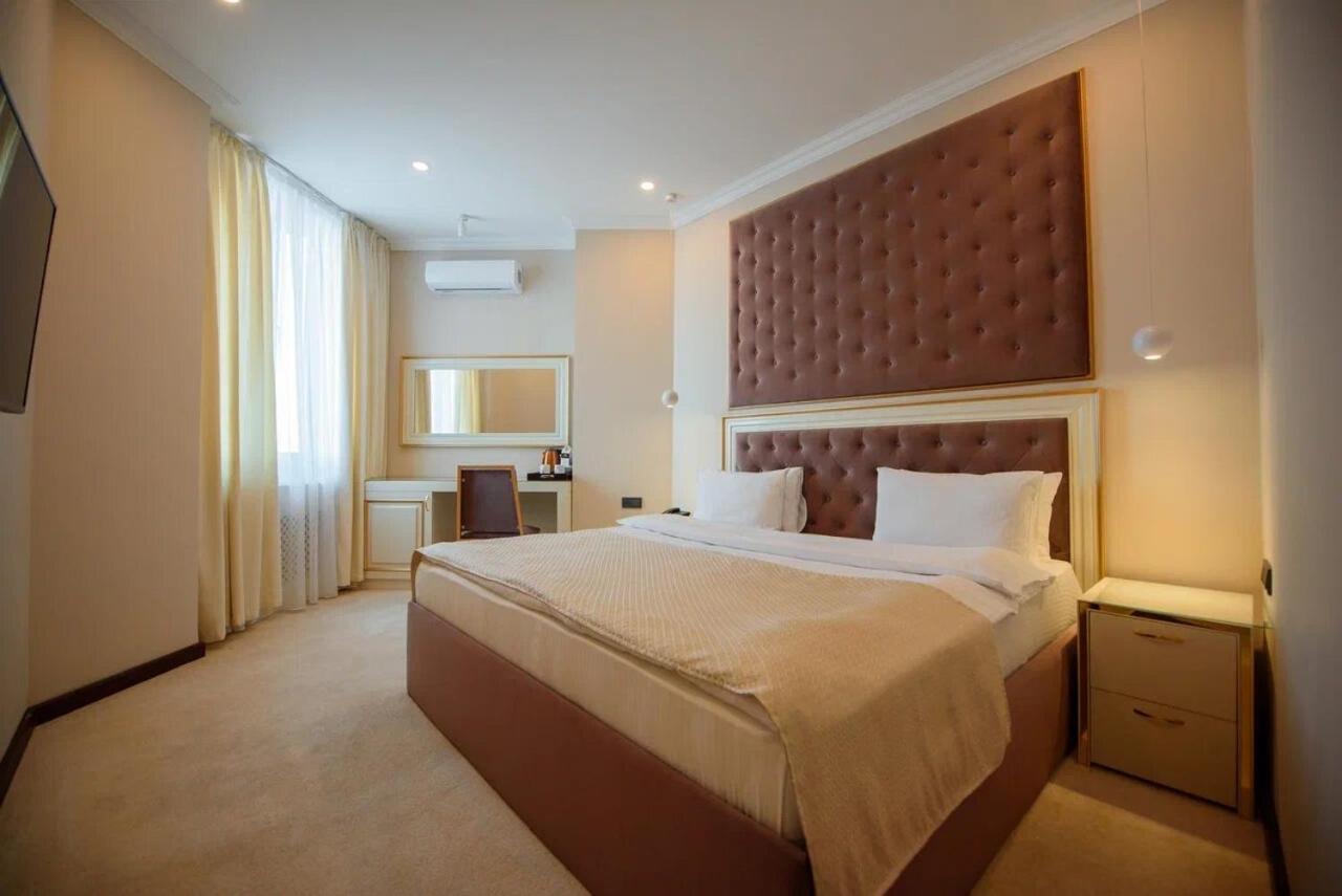 Kazakhstan Express Hotel Almaty Ngoại thất bức ảnh